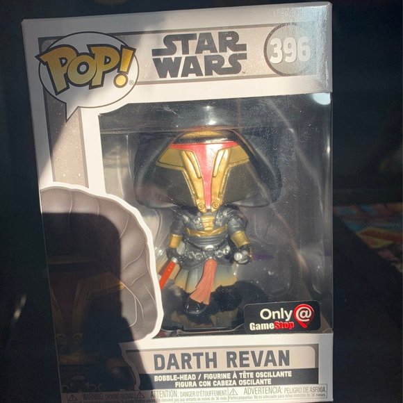 GameStop Exclusive Knights of the Old Re - Picture 2 of 3